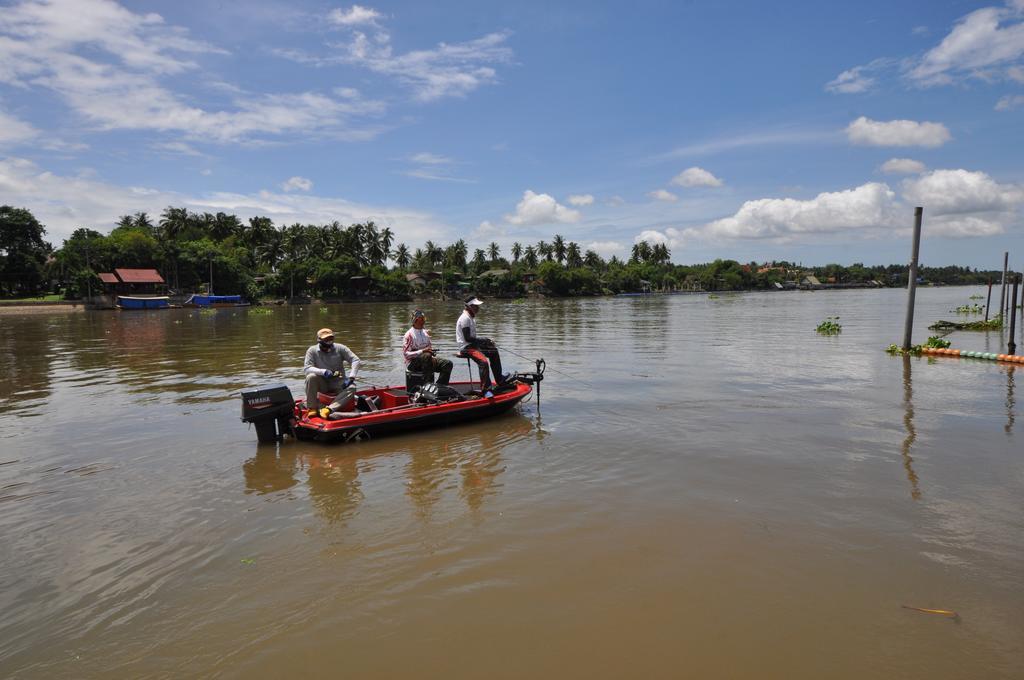 Maeklong Marina Resort Ratchaburi Eksteriør bilde