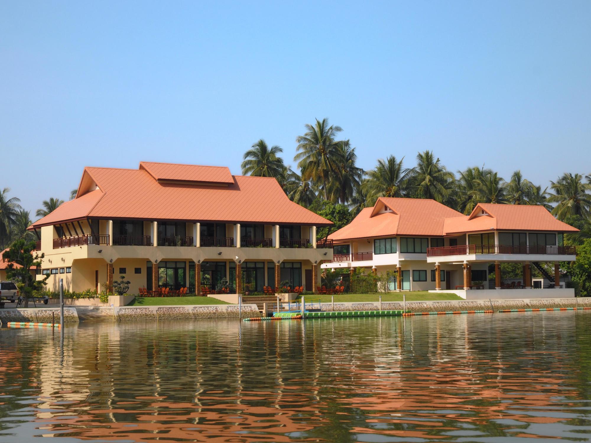 Maeklong Marina Resort Ratchaburi Eksteriør bilde
